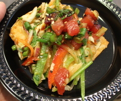 Thai Ahi Tuna Salad with Crispy Vegetable Slaw and Crunchy Wonton